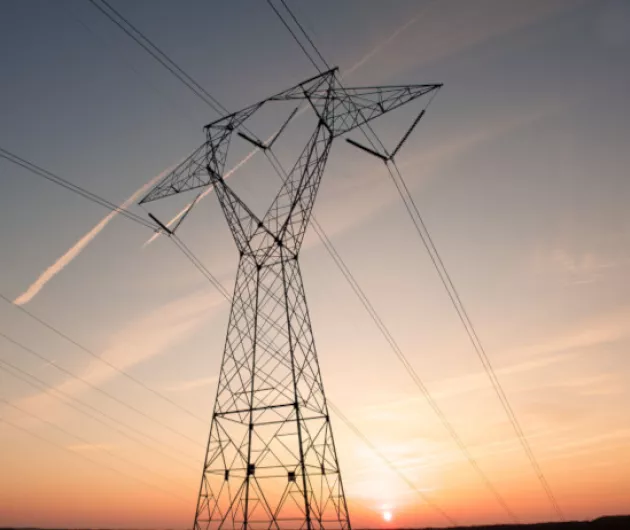 Poteau à haute tension